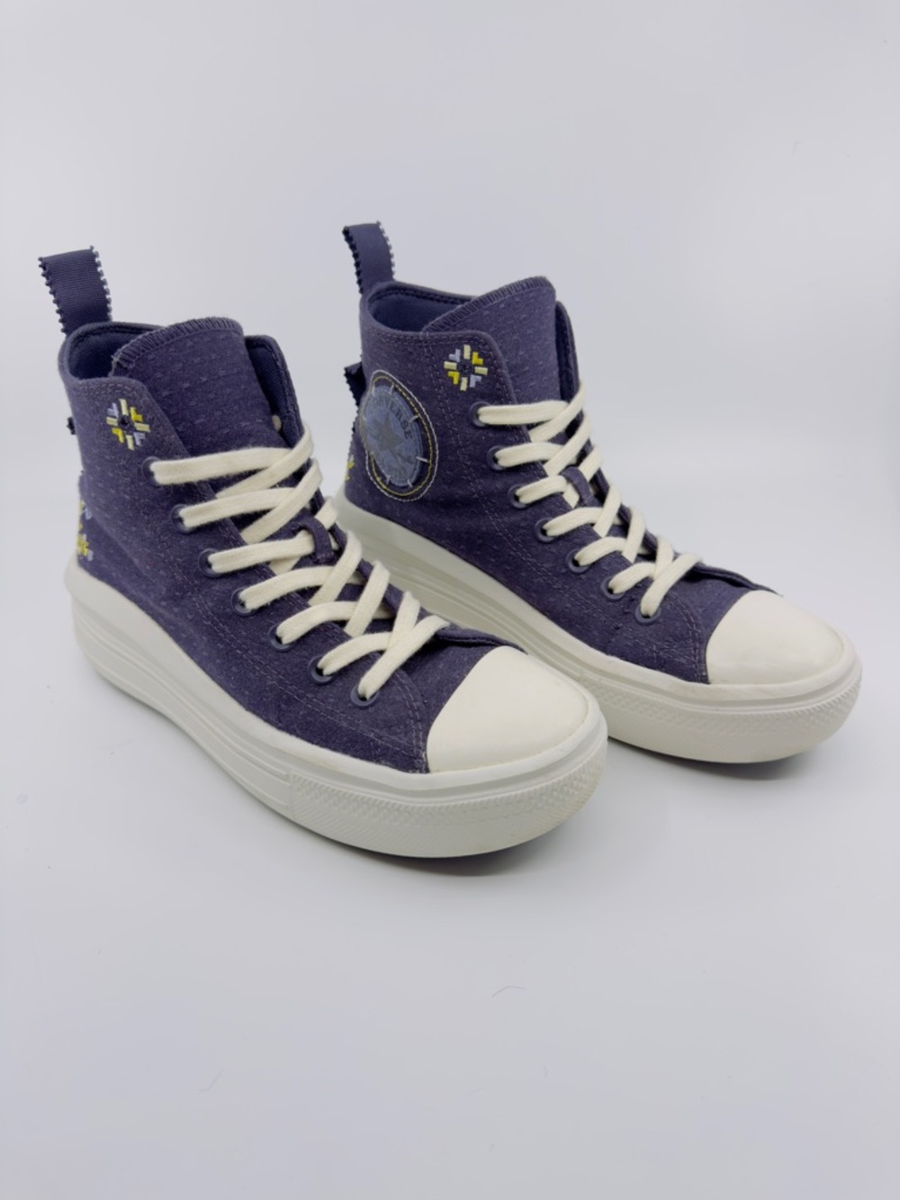 Converse Chuck Taylor All Star Move Platform High-Tops. Embroidered  SZ 8.5